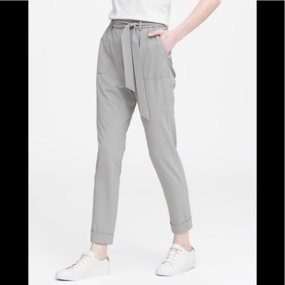 BANANA REPUBLIC Performance Stretch Easy Pant - Picture 1 of 9